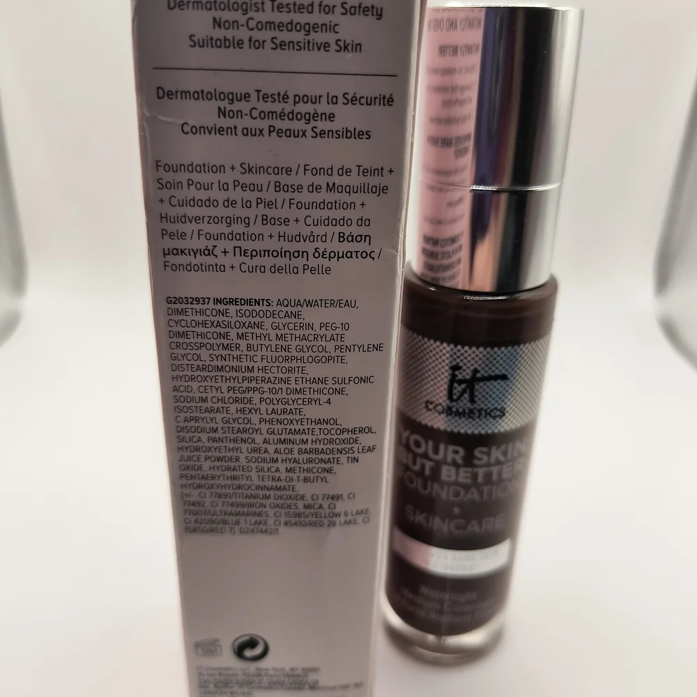 it Cosmetics Your Skin But Better Foundation + Skincare (Deep Cool 63)
